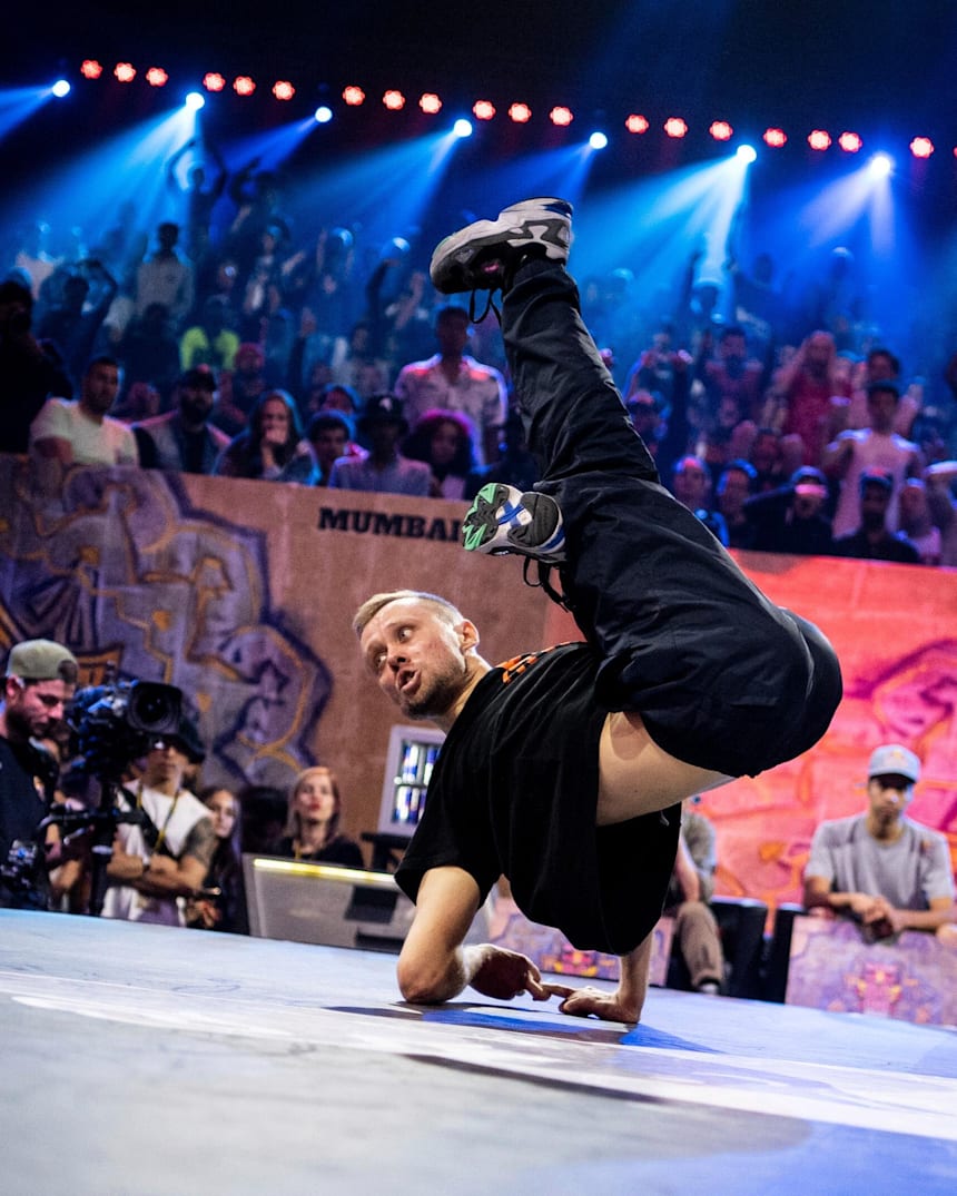 Bc One E Battle Killa Kolya S Inspiration For Breakers See more of mumbai ladies dance bar on facebook.