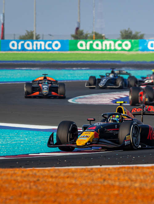 Arvid Lindblad on his way to victory in Abu Dhabi 2025