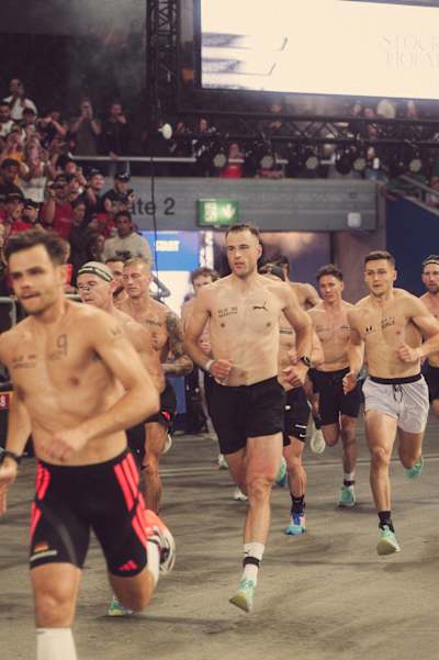 Former triathlete Hidde Weersma tests himself against the best at a HYROX event. 
