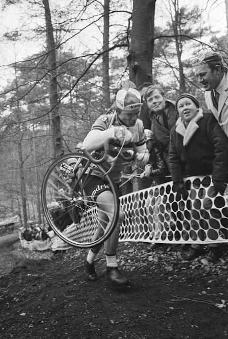 Erik de Vlaeminck as seen performing at the 1971 Cyclo-cross World Championships.