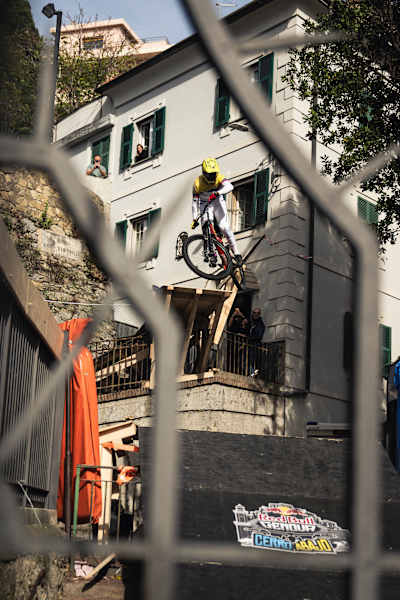 Juan Fernando Vélez am 20. Oktober 2024 beim Red Bull Genova Cerro Abajo in Genua, Italien.