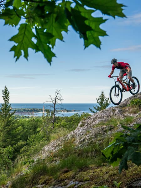 Year-round outdoor opportunities are available.