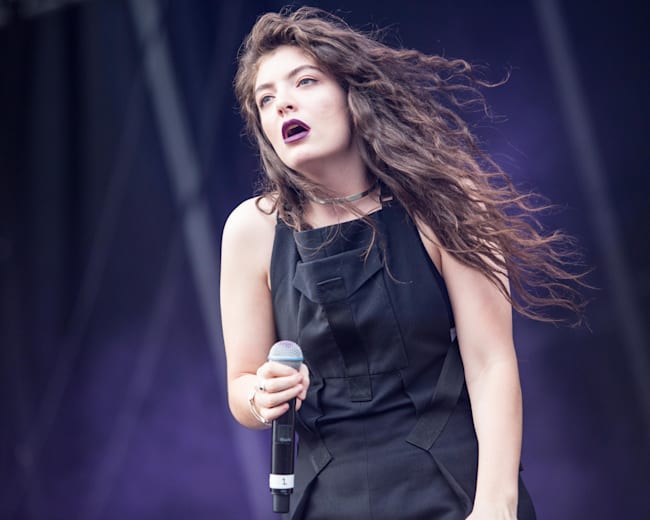 20 Lorde Lyrics That Can Help You Understand Life My lips remember your kisses. 20 lorde lyrics that can help you