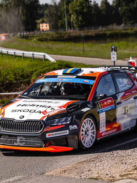 Fine drive underlined Reiersen's advance on asphalt