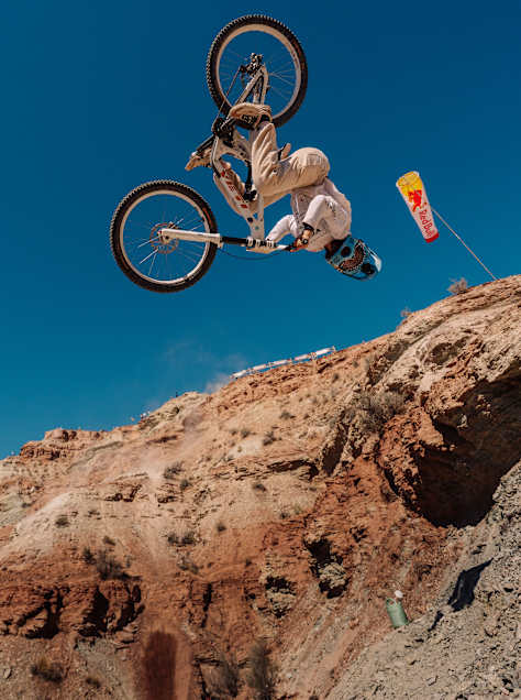  Robin Goomes in mid-air during her final run at Red Bull Rampage 2026 in Virgin, Utah, USA.