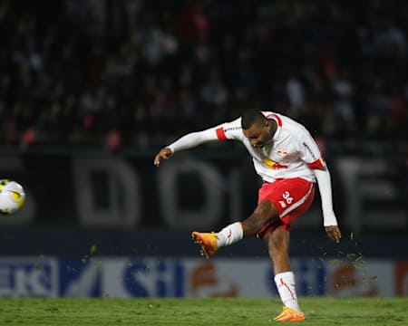 Abriu, ele chuta: Luan é válvula de escape ofensiva do Braga