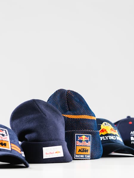 Red Bull Seasonal Buckethat - Groen › Caps ›