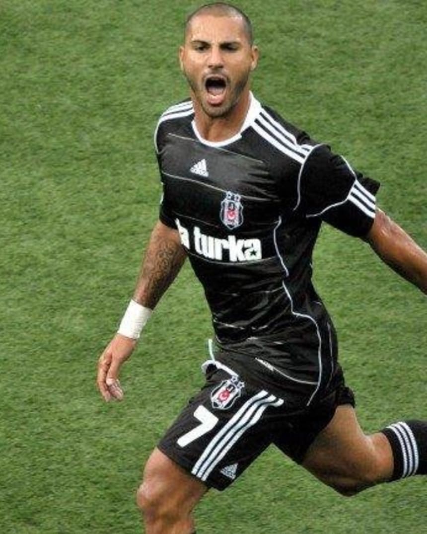 Quaresma E O Melhor Chute De Trivela Do Mundo