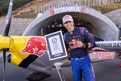 Tunnel Pass pilot Dario Costa with Guinness World Record certificate