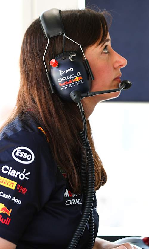 Everyone Say "Thank You, Hannah"