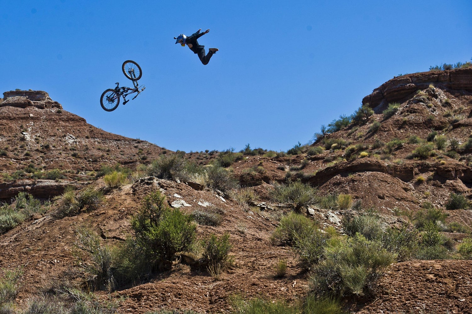 Veja os maiores tombos do Red Bull Rampage