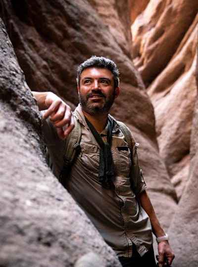 世界初 アフリカ サヘル砂漠を横断した探検家 アドベンチャー レッドブル