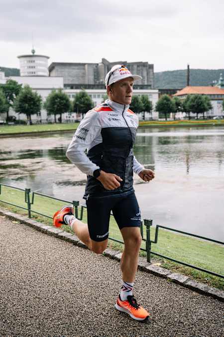 Kristian Blummenfelt running in Bergen, Norway