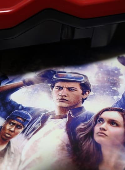 レディ プレイヤー１ や ジュマンジ だけじゃない ゲーマーが活躍する映画たち