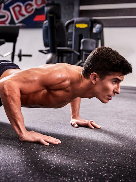 La de Marc Márquez será una de las voces que te animen durante tu esfuerzo.