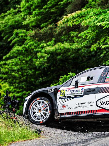 Nikolay Gryazin in Sunday action at FORUM8 Rally Japan