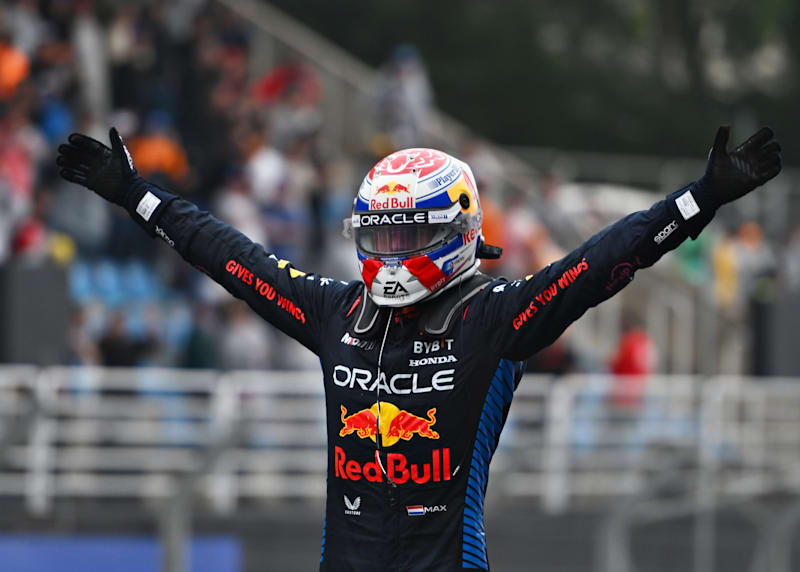 Casco red bull skate best sale