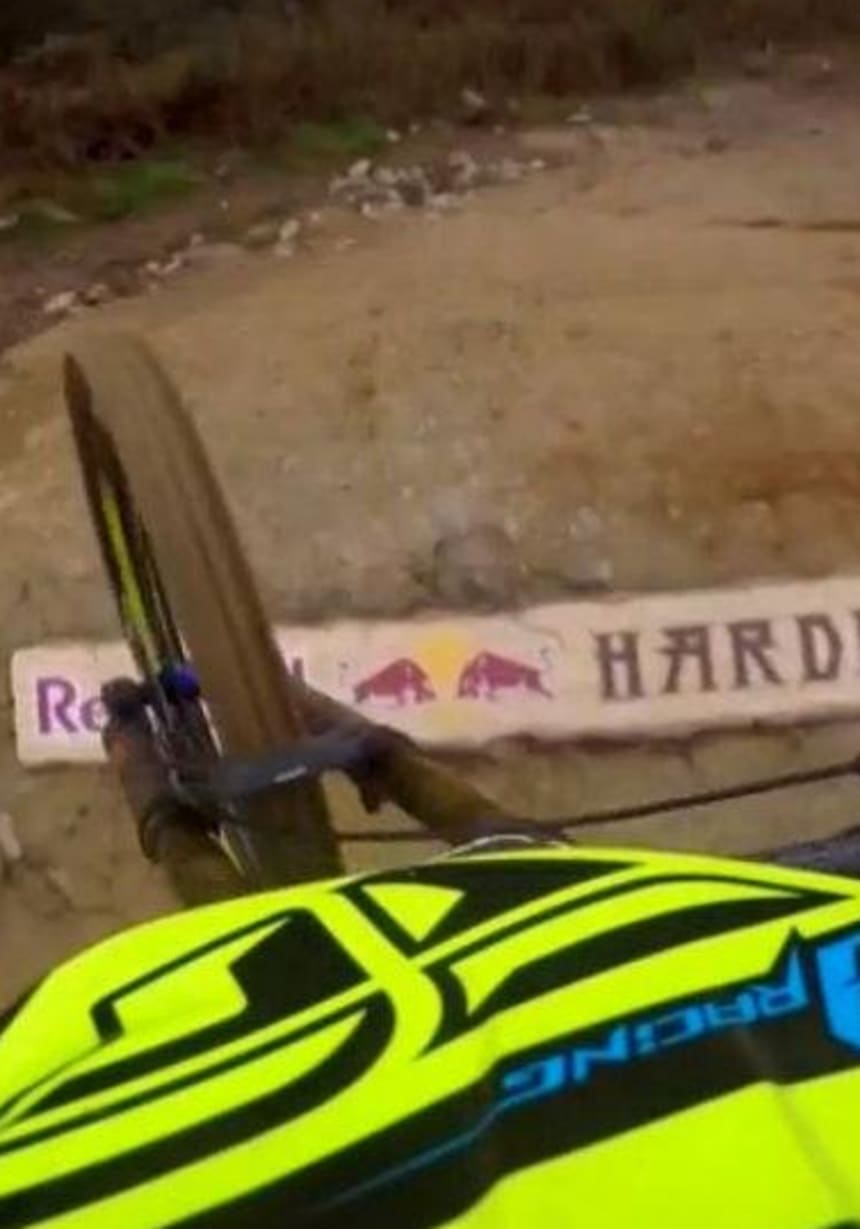 Red Bull Hardline Winning Runs Vote For Your Favourite Red bull bike • 2,5 mln prosmotrov. red bull hardline winning runs vote