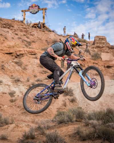 Red Bull Rampage Bikes 2026: Setup, Suspension & Tires