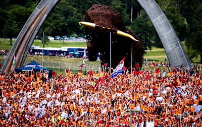 Fans Back In Austria