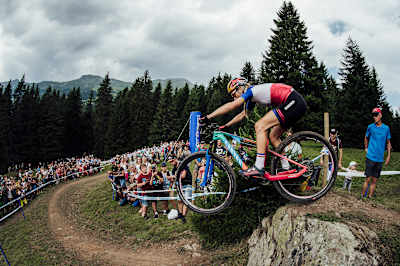 Pauline Ferrand-Prévot beim UCI Weltcup 2019 in Lenzerheide, Schweiz.