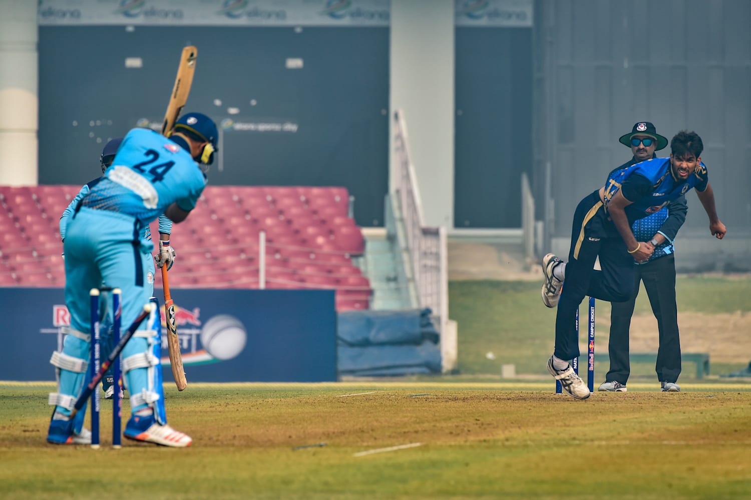 Best Fast Bowlers Top 4 Youngsters In India However, some pace bowlers from this country went on to become world class pacers courtesy of their sheer ability to run in and deliver balls at sensational pace. best fast bowlers top 4 youngsters in