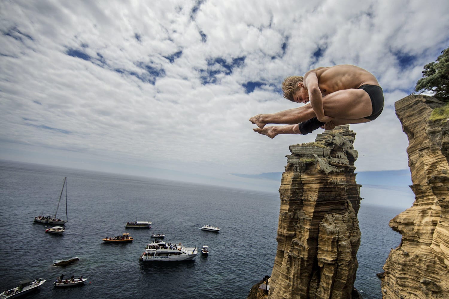 Portugal recebe terceira etapa do Cliff Diving