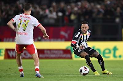Neymar in action during RB Leipzig against Santos FC on May 28, 2025.  