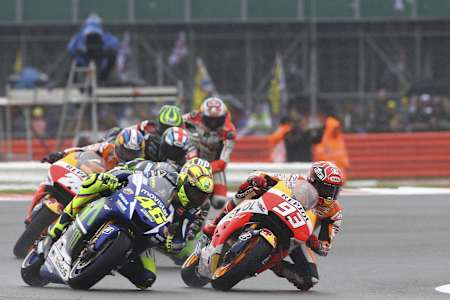 SILVERSTONE,ENGLAND,30.AUG.15 - MOTORSPORT - MotoGP, Grand Prix of Great Britain, Silverstone Circuit. Image shows Valentino Rossi (ITA/ Yamaha) and Marc Marquez (ESP/ Honda) 