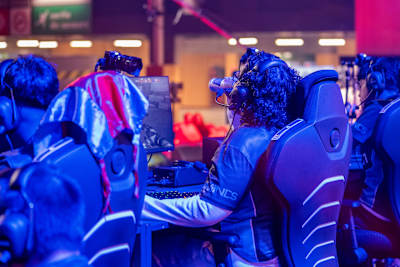 Participante durante la Final del Red Bull Campus Clutch France en Paris Expo Porte de Versailles, París, Francia, el 1 de noviembre de 2023.