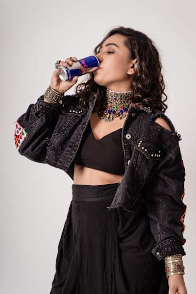 Gujarati singer Ishani Dave