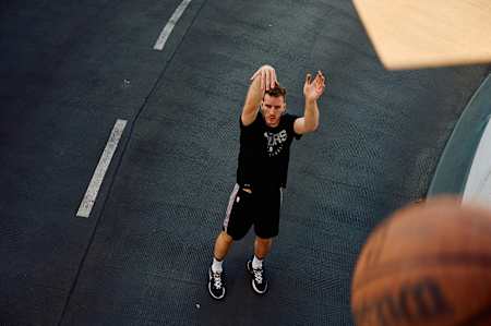 Goldene Hände: Pöltls Statistiken lügen nicht. Er spielt auf Top-Niveau.