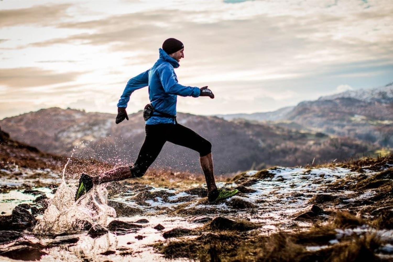 winter-trail-running-kit-the-7-essentials-you-need