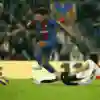 Ronaldinho "düğüm" yaparken...