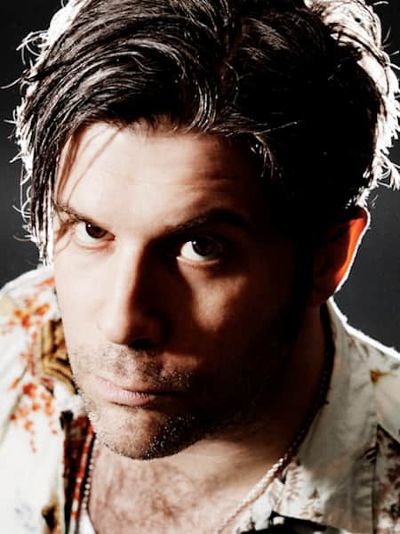 Listen to Ed Harcourt's new single Furnaces