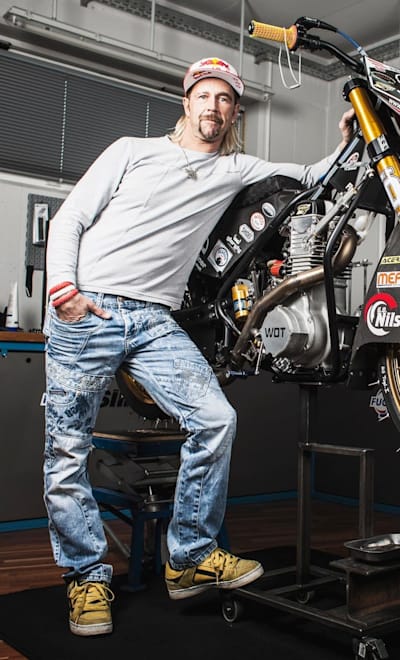 Franky Zorn in his workshop with his bike
