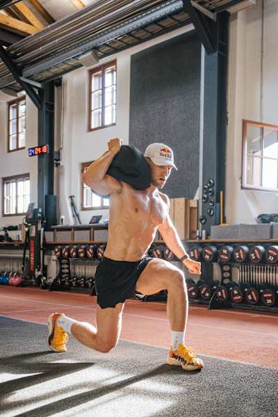 Jake Dearden pushes his limits during an intense HYROX training session at the Athlete Performance Center in Thalgau, Austria. 