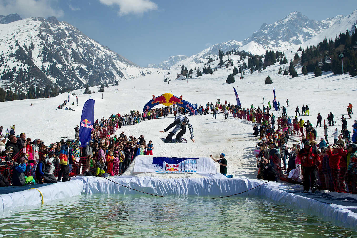 Red Bull Jump And Freeze 2020
