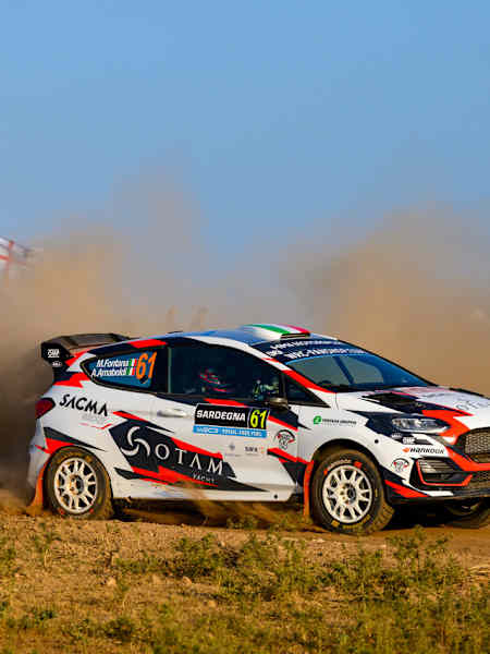 Fontana flies the home flag high on Friday in WRC3