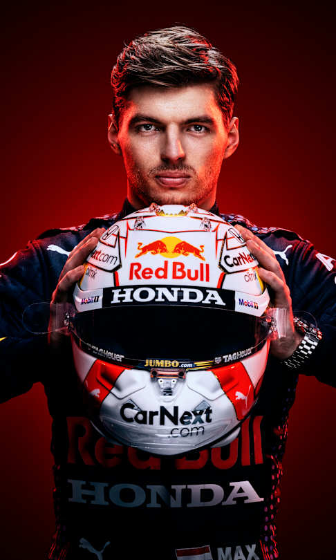 Max Verstappen et son casque.