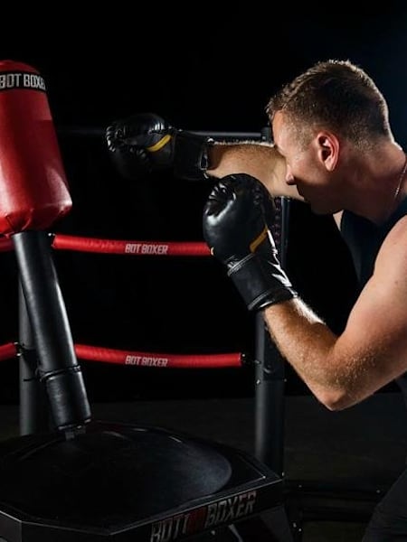 BotBoxer mejora el rendimiento y la resistencia del deportista.