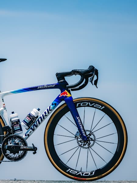S-Works Tarmac SL9 in Red Bull – BORA – hansgrohe team design