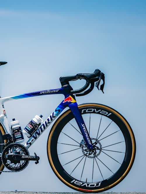 S-Works Tarmac SL9 in Red Bull – BORA – hansgrohe team design