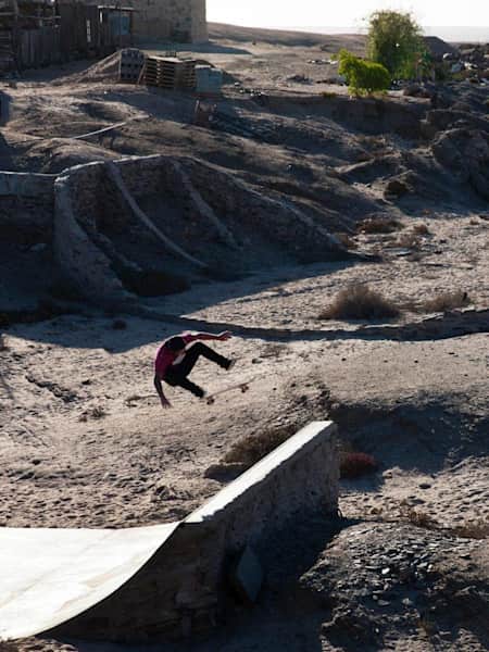 Jamie Tancowny – Kickflip Fakie