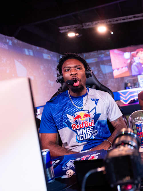  Cənubi Afrikada keçirilən Red Bull Wings Cup 