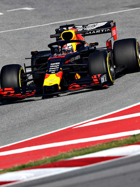 Max Verstappen on track during 2019 pre-season testing