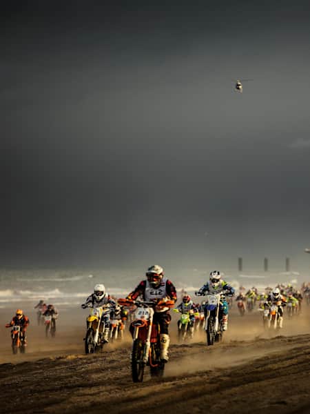 Red bull bike race hotsell