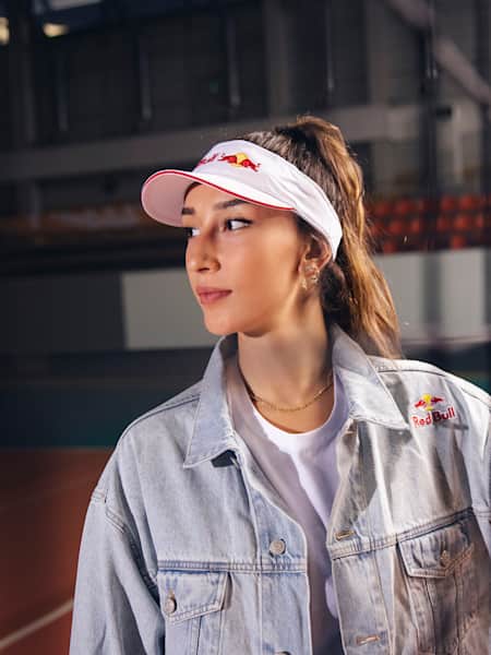 Türk Voleybolunun Parlayan Yıldızı: Hande Baladın