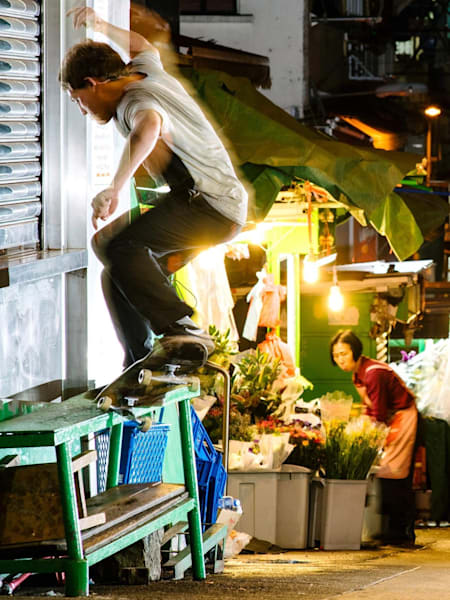 Yoshi Tanenbaum - Frontcrooks in Hong Kong during The Hidden Colony road trip
