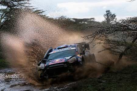 En WRC, les véhicules passent sur des surfaces diverses et variées. Gravier, tarmac, glace, neige… il faut savoir s'adapter et pousser la performance.